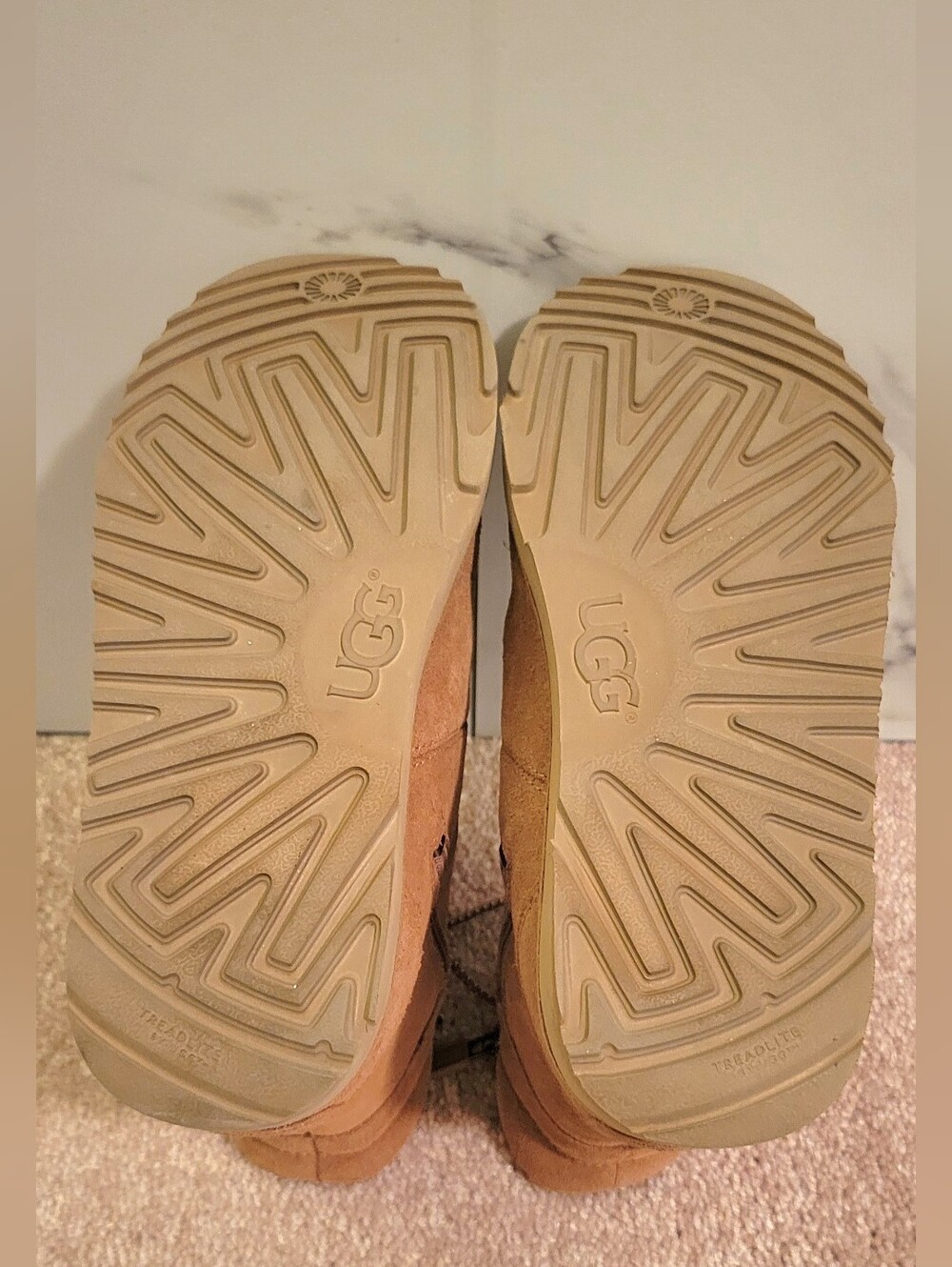 UGG Viki Suede Boots Chestnut Size 4 - Picture 3 of 10